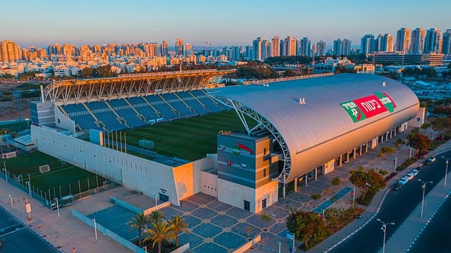 HaMoshava Stadium